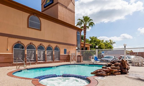 Days Inn - Pasadena